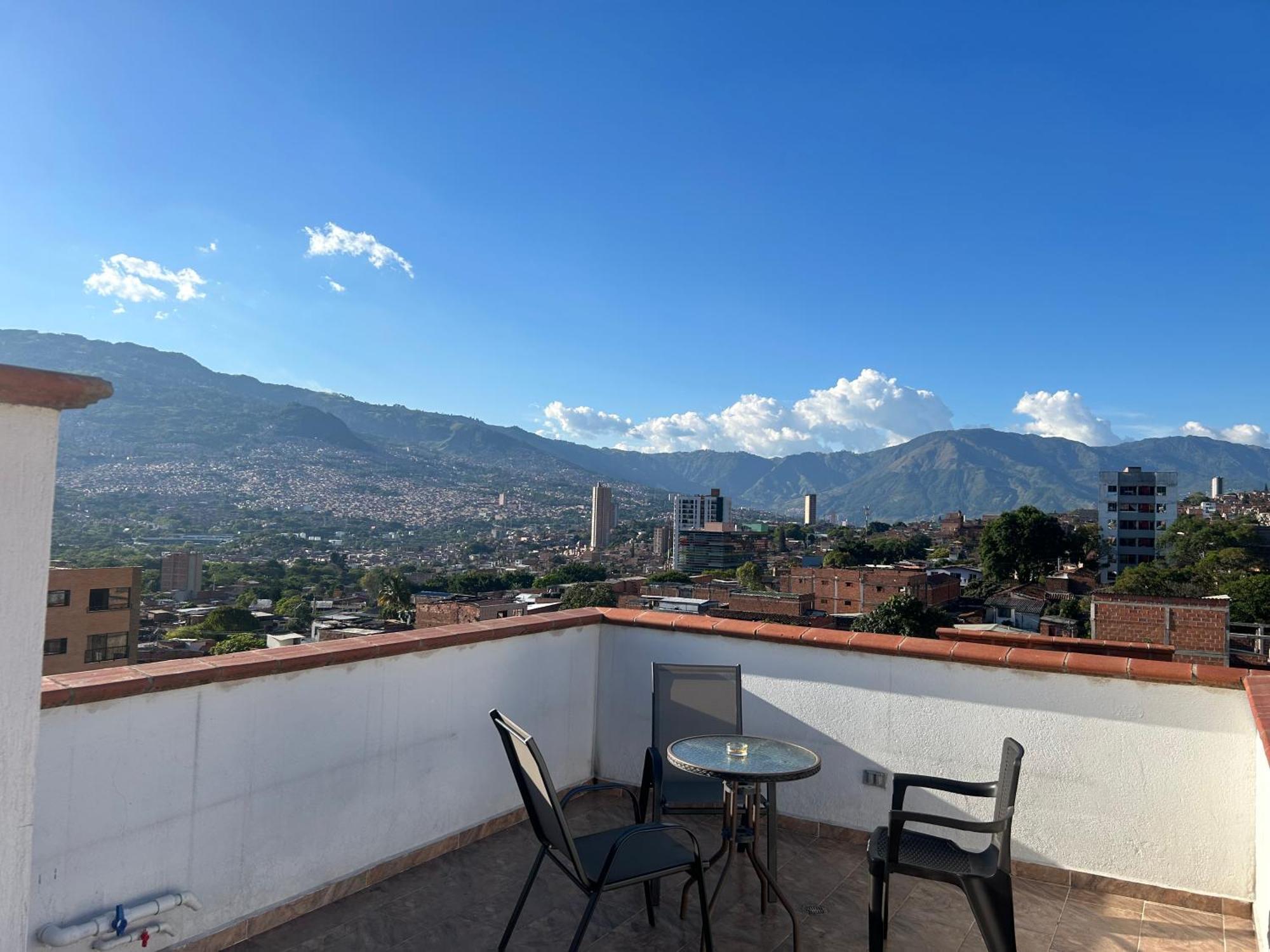 Hermoso Apartment